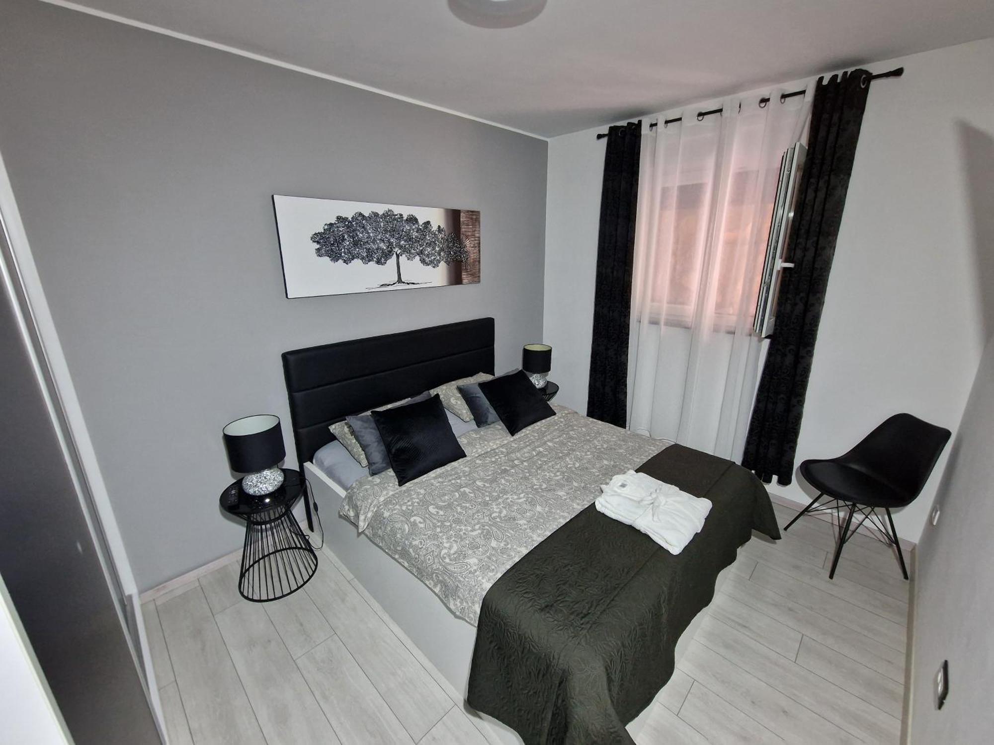 Apartments Slavica シベニク 部屋 写真