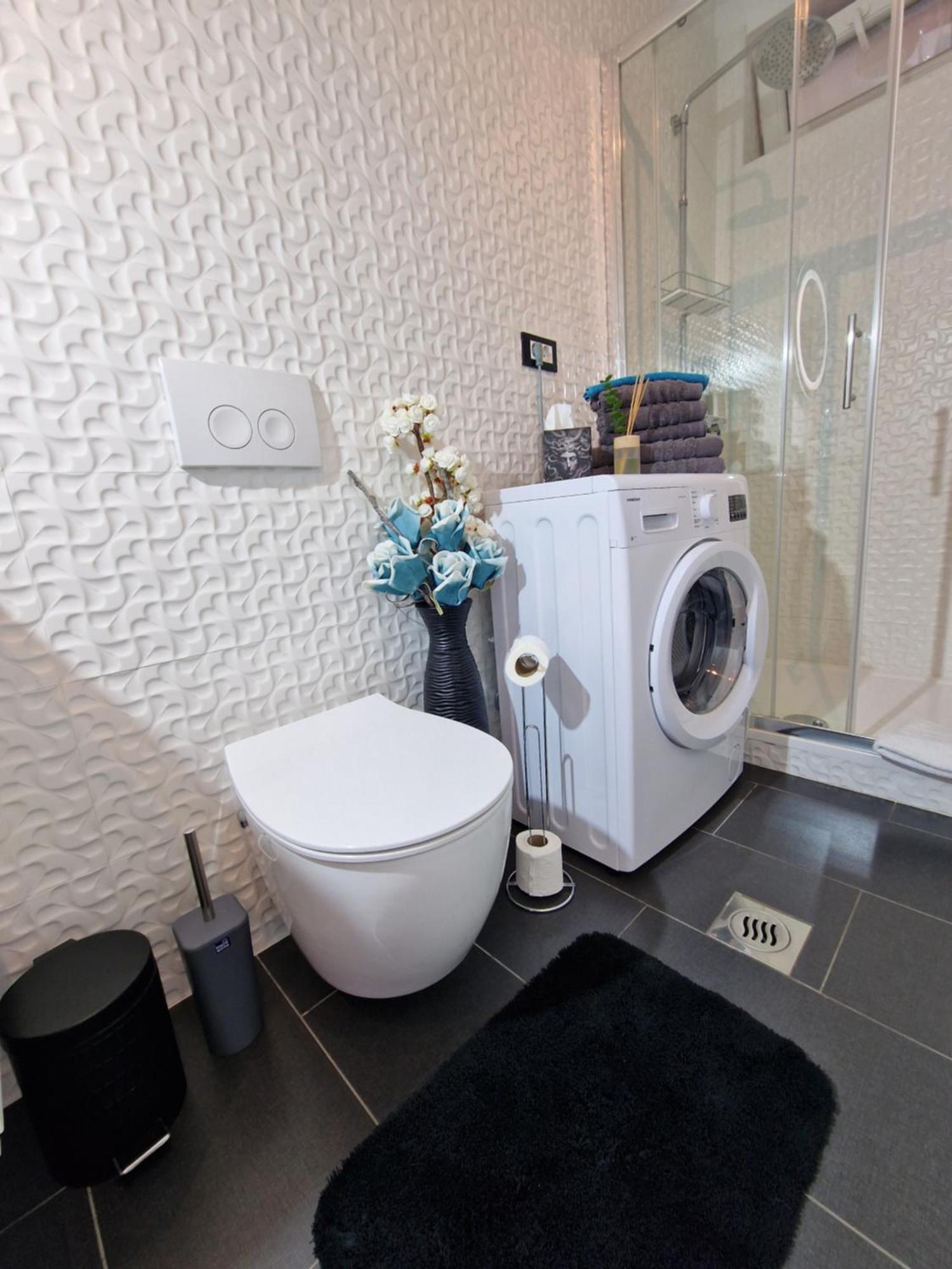 Apartments Slavica シベニク 部屋 写真