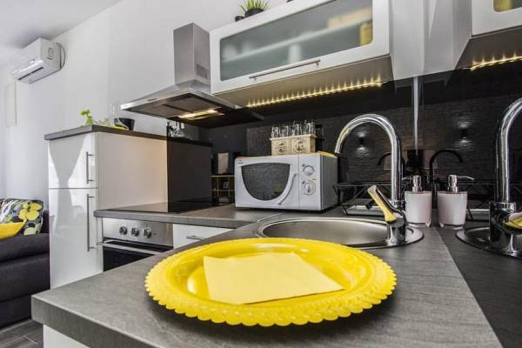 Apartments Slavica シベニク 部屋 写真