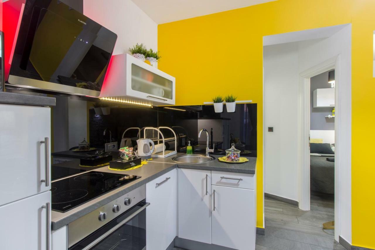Apartments Slavica シベニク エクステリア 写真