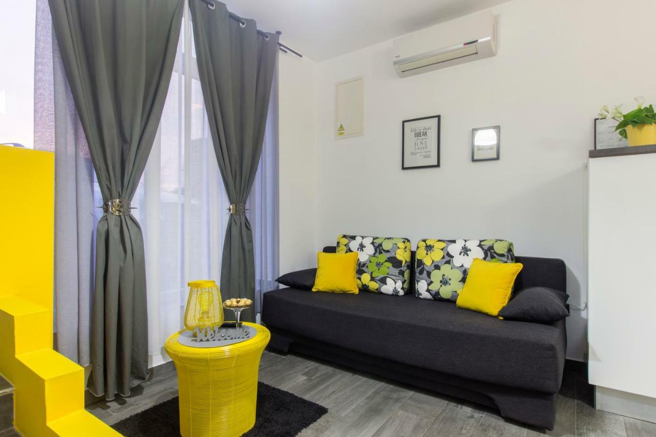 Apartments Slavica シベニク エクステリア 写真